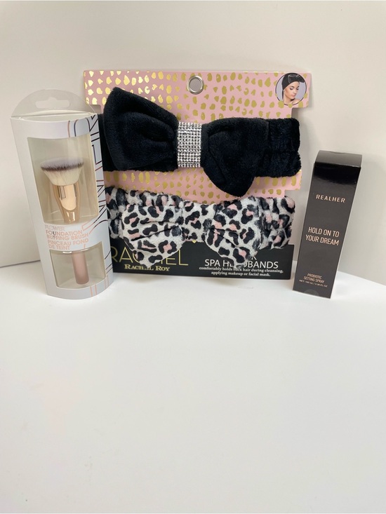 Rachel Roy Other - RACHEL Roy Black Bow & Pink Leopard Spa Headband Set-Makeup Brush Setting Spray